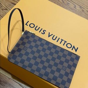 🌟 Louis Vuitton Neverfull Damier Pochette 🌟